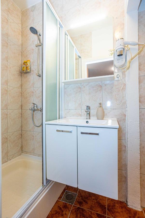 Splitska Kala Apartment Ngoại thất bức ảnh
